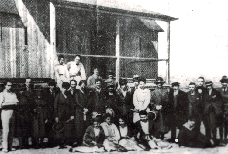 1921-hartigs-tennisplaetze-am-kaiserdamm